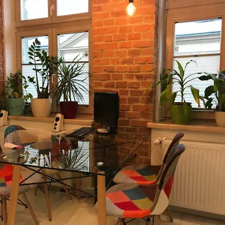 Modern Loft Downtown Apartman *